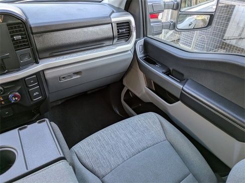 Used 2024 Ford F250 XLT image 17