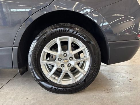 Used 2023 Chevrolet Equinox LT AWD/4WD image 31