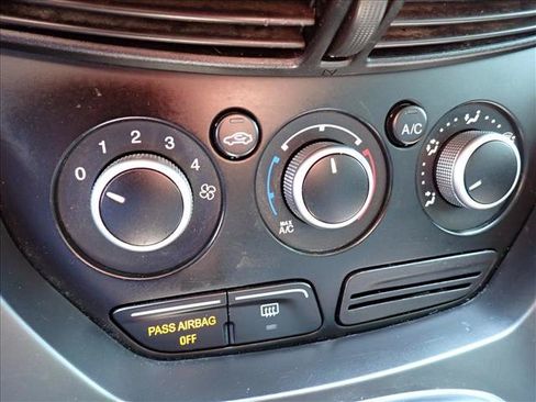 Used 2015 Ford Escape SE AWD/4WD image 15