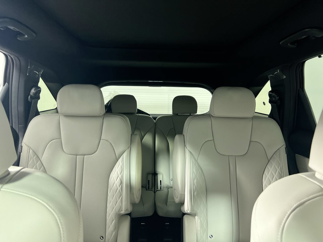 New 2026 Kia Sorento SX Prestige AWD/4WD image 31