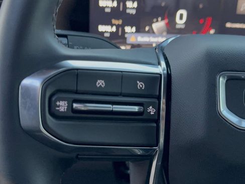 Used 2025 GMC Canyon Elevation w/ Convenience Package image 18