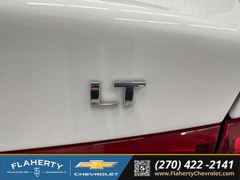 Used 2024 Chevrolet Malibu LT FWD image 18