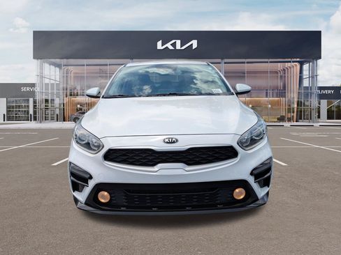 Certified 2021 Kia Forte LXS FWD image 7