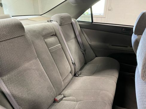 Used 2003 Toyota Camry LE FWD image 21