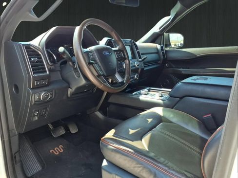 Used 2021 Ford Expedition Max King Ranch AWD/4WD image 23