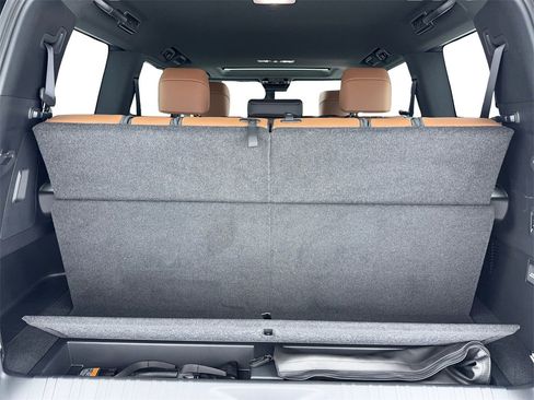 Used 2026 Lexus GX 550 image 19