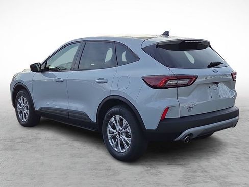 New 2026 Ford Escape Active w/ Cold Weather Package AWD/4WD image 3