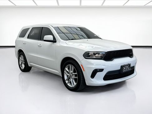 Used 2021 Dodge Durango GT RWD image 3