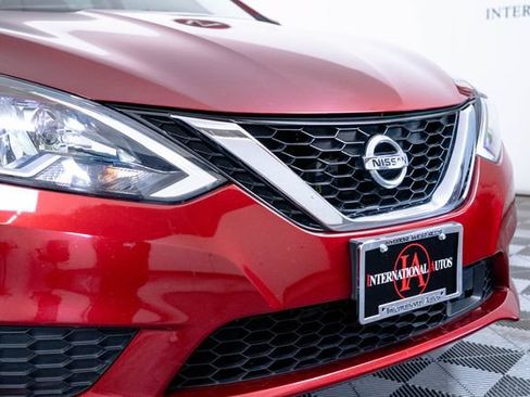 Used 2019 Nissan Sentra SV w/ Special Edition Package FWD image 13