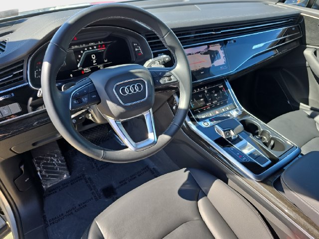 Certified 2026 Audi Q7 3.0T Premium w/ Convenience Plus Package AWD/4WD image 17