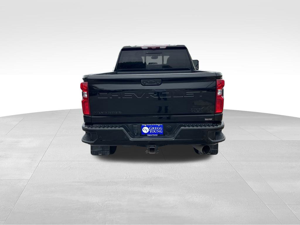 Used 2024 Chevrolet Silverado 3500 High Country w/ Technology Package AWD/4WD image 5