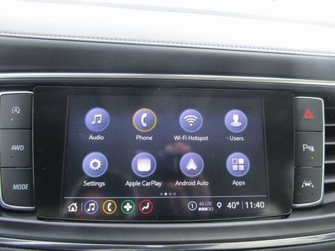 Certified 2023 Buick Enclave Essence image 14