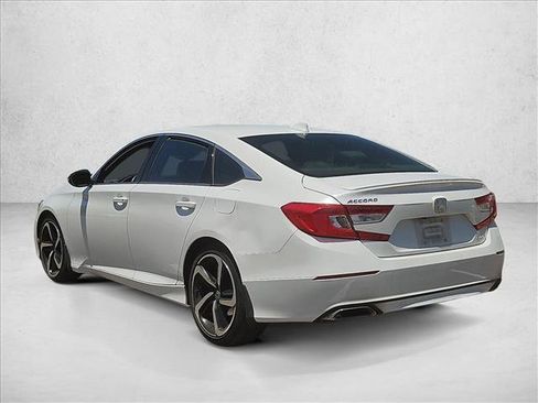 Used 2018 Honda Accord Sport image 7