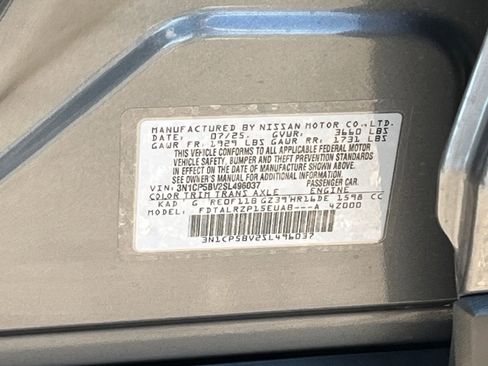 Certified 2025 Nissan Kicks Play S image 29