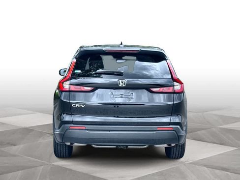 Used 2025 Honda CR-V LX image 7