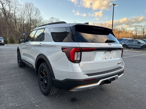 New 2026 Ford Explorer Tremor image 17