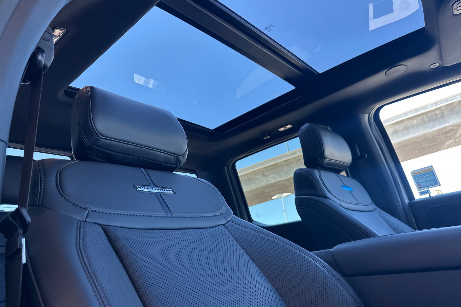 New 2026 Ford F250 Platinum AWD/4WD image 15