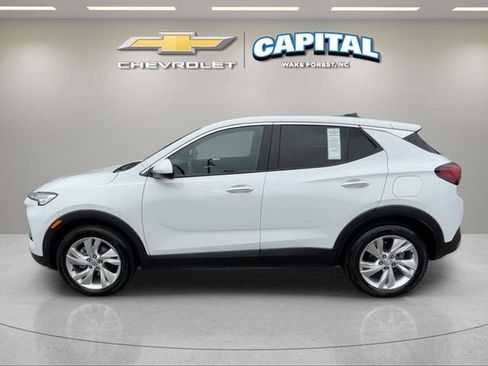 Used 2025 Buick Encore GX Preferred FWD image 2