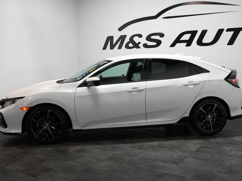 Used 2020 Honda Civic Sport image 4