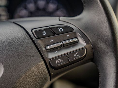Used 2022 Hyundai Kona SEL w/ Convenience Package FWD image 30