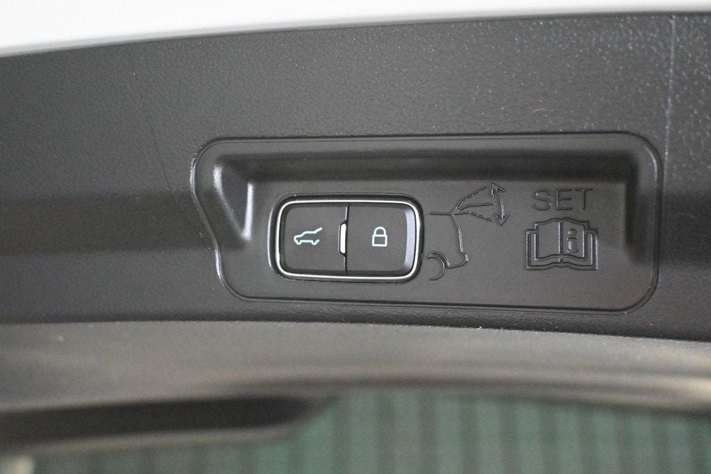 Used 2021 Ford Explorer ST w/ Equipment Group 401A AWD/4WD image 21