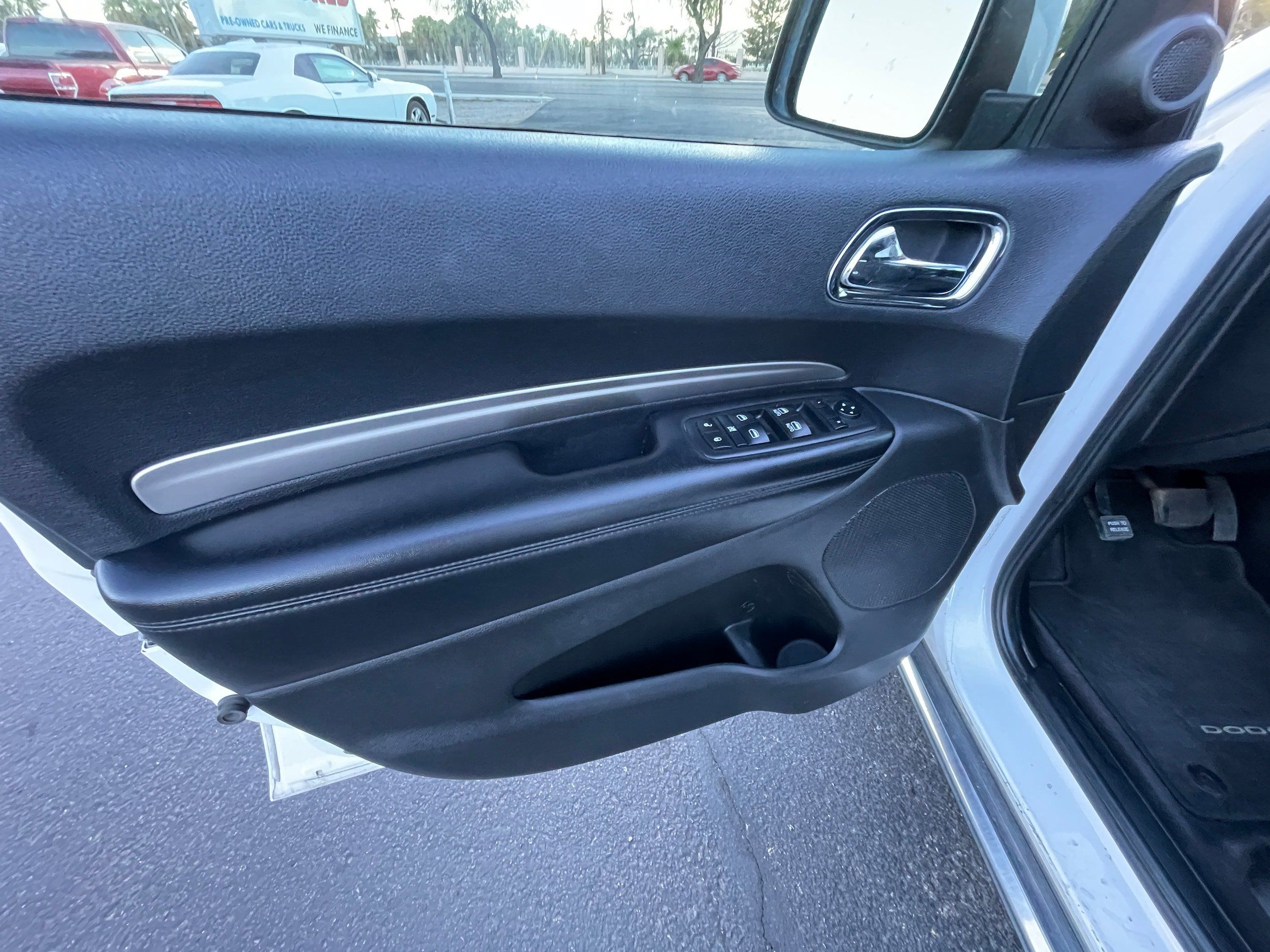 Used 2017 Dodge Durango SXT w/ Quick Order Package 23B RWD image 12