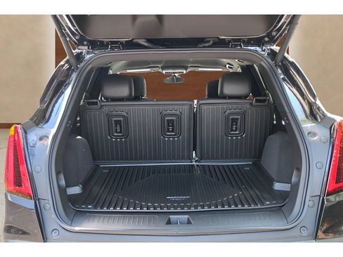 Used 2025 Cadillac XT5 Luxury FWD image 23