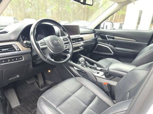 Used 2021 Kia Telluride EX w/ EX Premium Package image 28