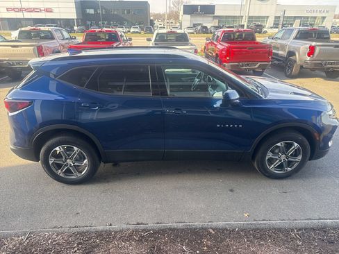 Used 2023 Chevrolet Blazer LT w/ Convenience Package AWD/4WD image 6
