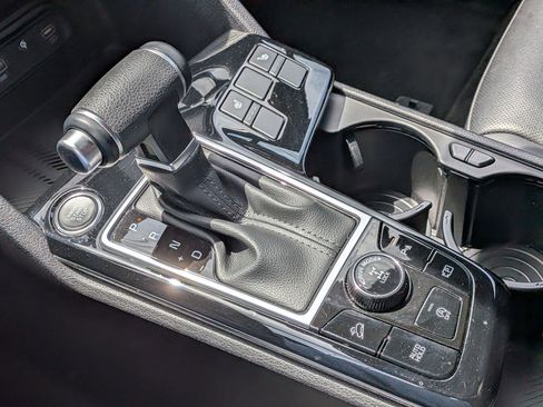 Used 2025 Kia Sportage X-Line AWD/4WD image 23