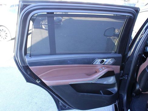 Used 2019 BMW X7 xDrive50i w/ M Sport Package image 14