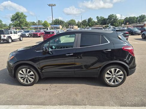 Used 2020 Buick Encore Preferred w/ Safety Package AWD/4WD image 11