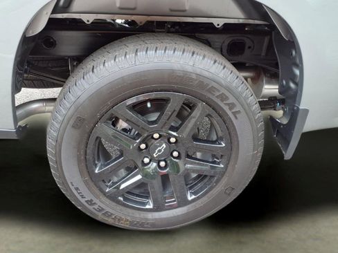 New 2026 Chevrolet Silverado 1500 RST w/ LPO, Dark Essentials Package AWD/4WD image 31