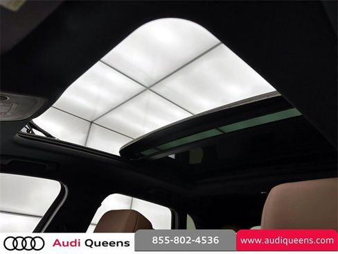 Certified 2022 Audi Q3 2.0T Premium w/ Convenience Package image 21