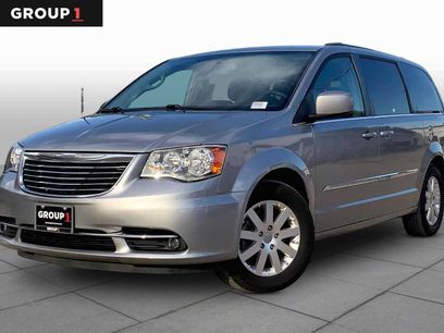 Used 2016 Chrysler Town & Country Touring