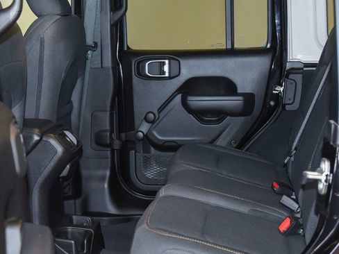 Used 2024 Jeep Wrangler Unlimited Sport AWD/4WD image 6