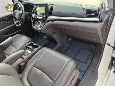 Used 2018 Honda Odyssey Elite image 24