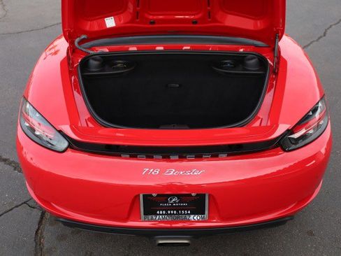 Used 2017 Porsche 718 Boxster RWD image 39