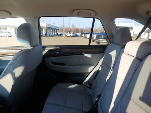 Used 2019 Subaru Outback 3.6R Limited w/ Protection Package #1 image 30