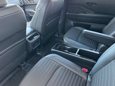 Certified 2025 Nissan Pathfinder Rock Creek AWD/4WD image 13