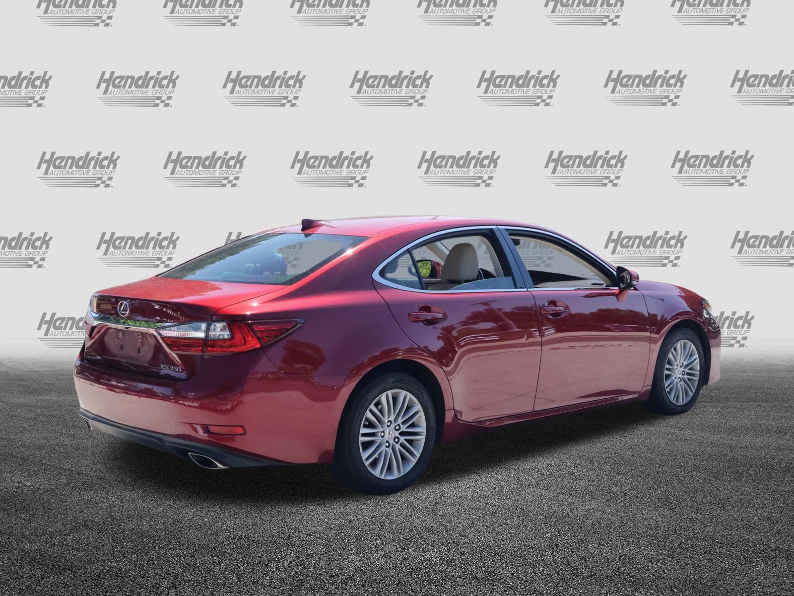 Used 2017 Lexus ES 350 w/ Premium Package FWD image 9