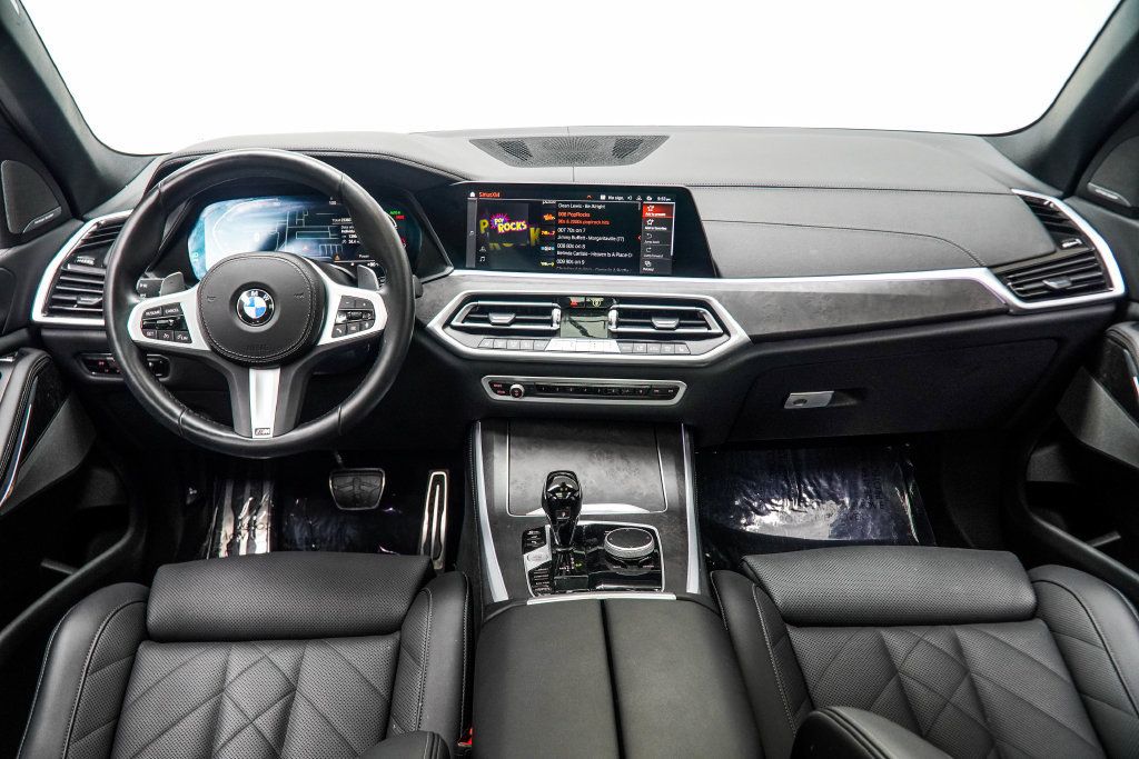 Used 2023 BMW X5 sDrive40i w/ M Sport Package RWD image 6