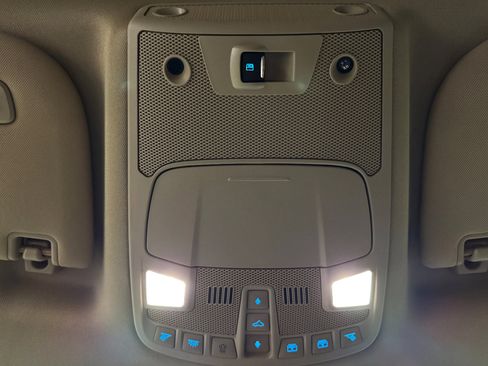 Used 2017 Ford F250 Lariat w/ Lariat Ultimate Package image 36