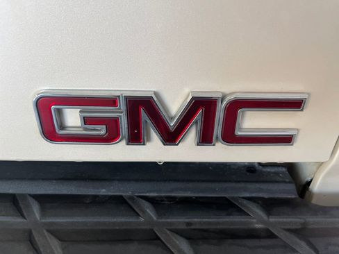 Used 2011 GMC Sierra 1500 Denali image 46