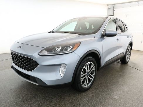 Used 2022 Ford Escape SEL w/ Technology Package image 1