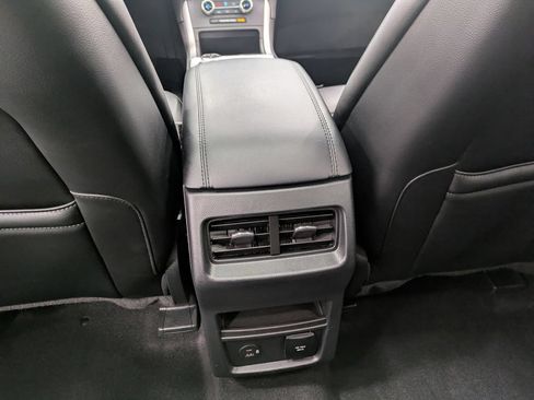 Used 2022 Ford Edge SEL w/ Convenience Package AWD/4WD image 28