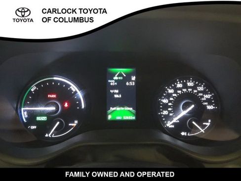 Used 2024 Toyota Sienna XLE FWD image 25