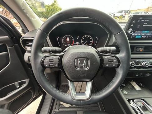 Used 2025 Honda Pilot EX-L image 27