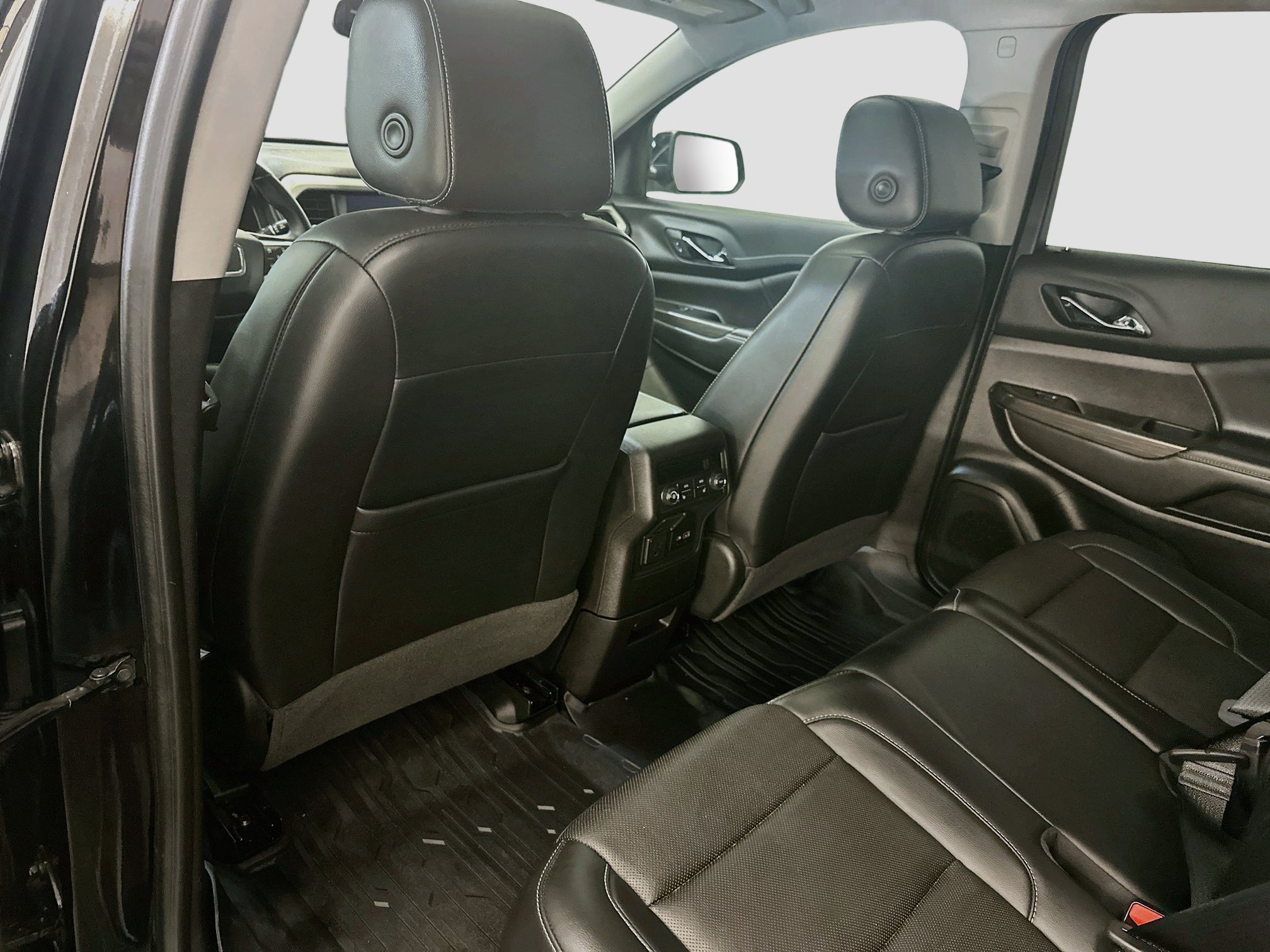 Used 2023 GMC Acadia SLT w/ Preferred Package AWD/4WD image 28