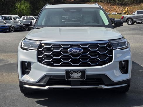 New 2026 Ford Explorer Platinum w/ LUX Leather Package AWD/4WD image 5